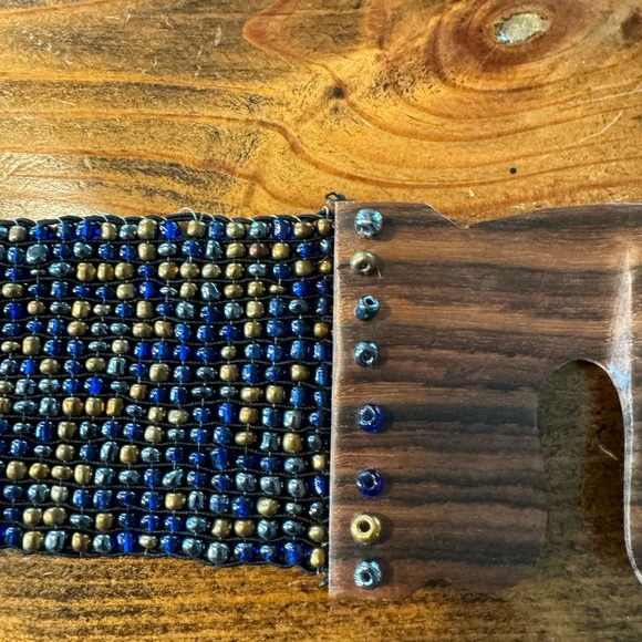 Vintage Beaded Statement Blue/Gold Stretchy Belt with Teak Wooded Buckle - Picture 6 of 8